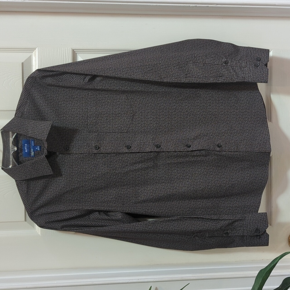 Apt. 9 Men's Brown/Black Long Sleeve Button Down Dress Shirt Size Medium No Iron